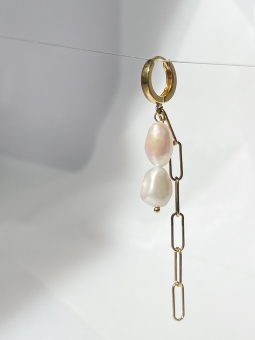 Kolczyk z Łańcuszkiem i Perłami