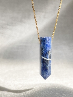 naszyjnik z małym sodalitem