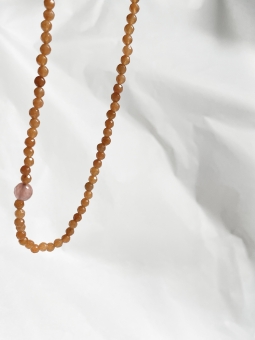 Fasetowany pomarańczowy awenturyn